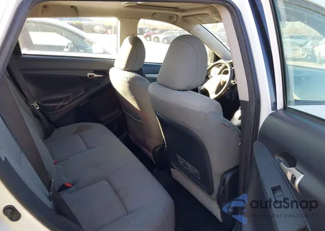 2009 Toyota Matrix S из США, поврежденный, VIN 2T1LE40E09C001024